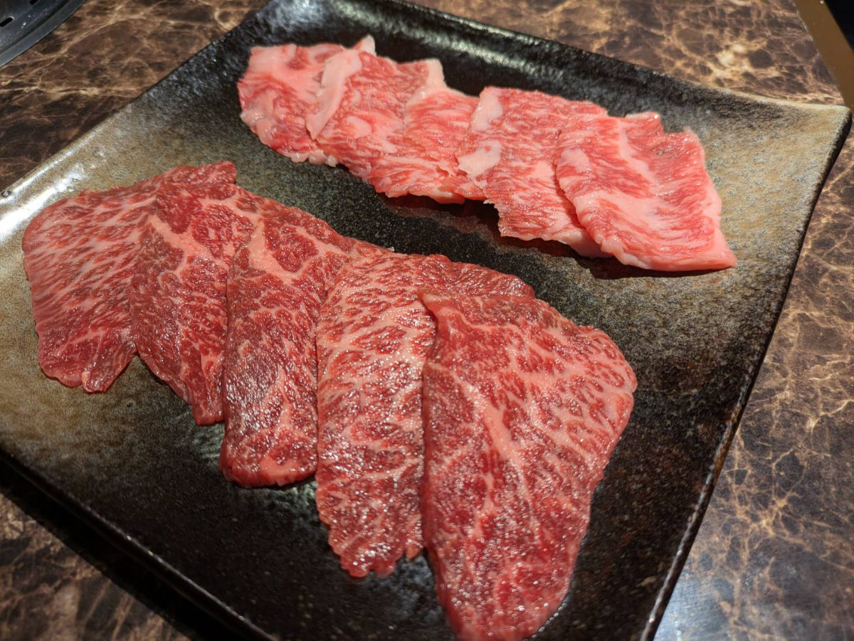 ③和牛カルビ&ロースランチ(ドリンク付)